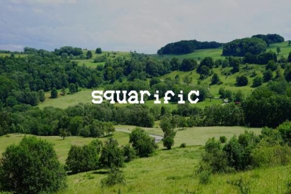 Squarific: A Bold, Modern Display Font for Small Business Branding